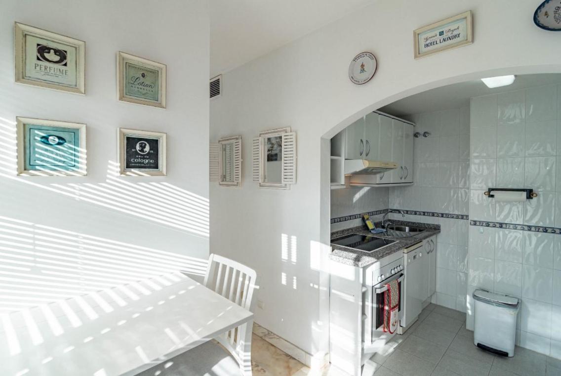 Apartment Sea View With Pool In Mijas By Costarentals - Ref 219 *